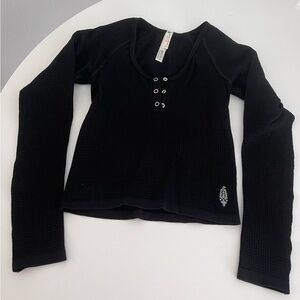 Women’s Free People Black Sleeve Thermal Top